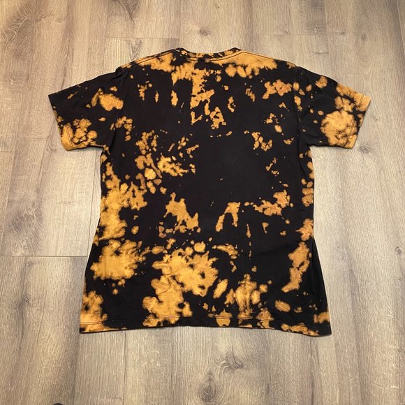 Batman Logo T-Shirt - Picture 2 of 2